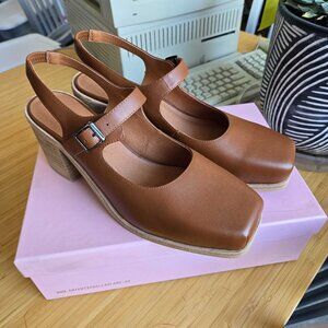 NIB Intentionally Blank Leather Square Toe stack heel US 11 Women's
